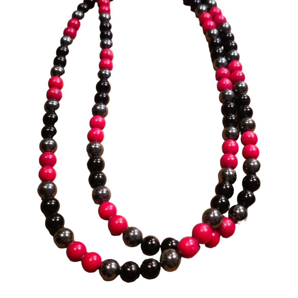 🔥Long Hematite, Black Onyx and Red Coral necklace
